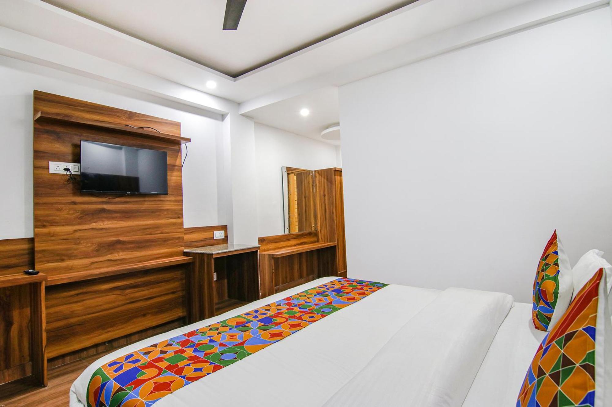 Fabhotel Ayana Inn Dharamshala Exterior photo